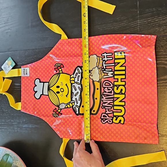NWT Apron Little Miss Sunshine girl's kids Mr Men messy play for cooking, baking - Picture 8 of 13